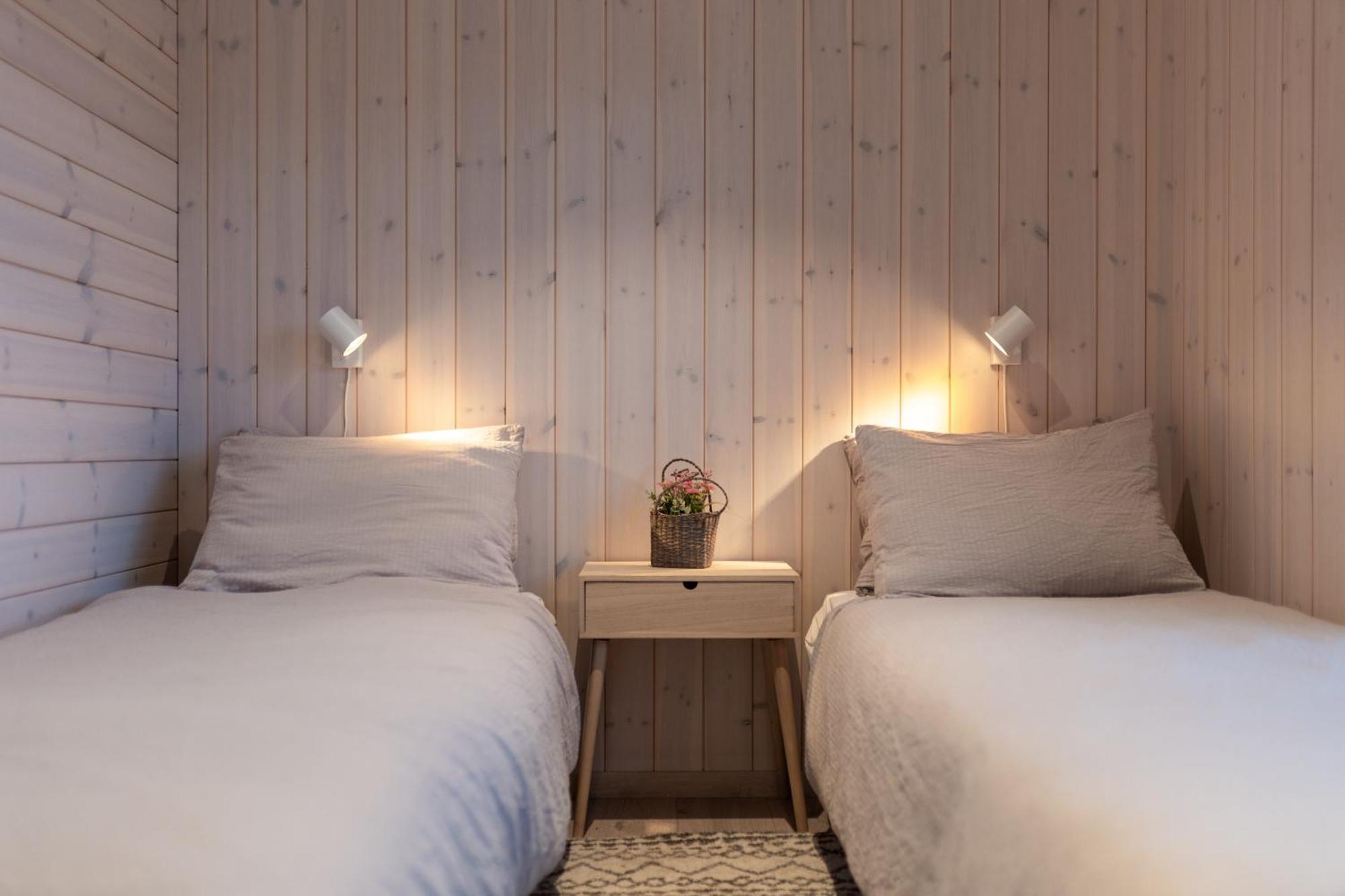 Vikran Seaside Lodge Straumsjoen Esterno foto
