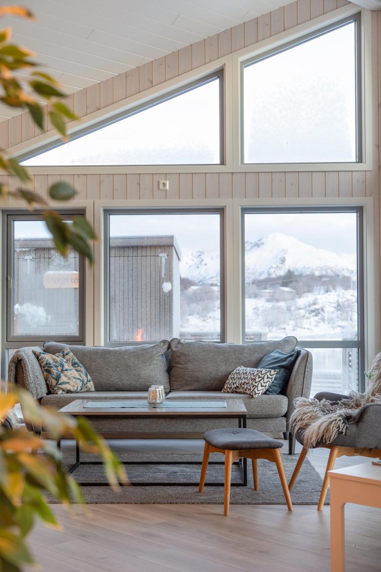 Vikran Seaside Lodge Straumsjoen Esterno foto